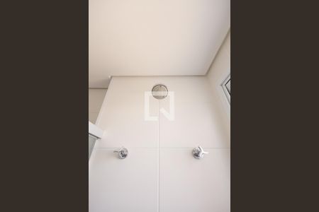 Apartamento para alugar com 69m², 2 quartos e 2 vagasBanheiro Corredor