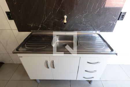 Apartamento para alugar com 55m², 2 quartos e 1 vaga Apartamento para alugar com 55m², 2 quartos e 1 vagaCozinha e Área de Serviço