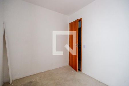 Quarto 1 de apartamento à venda com 2 quartos, 40m² em Vila Romero, São Paulo
