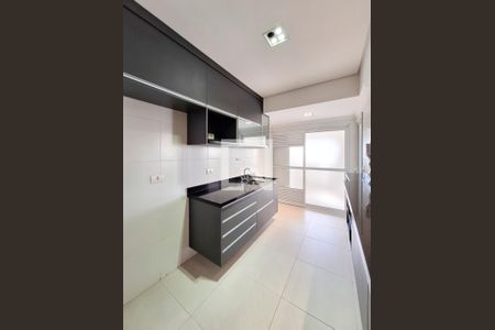 Apartamento à venda com 92m², 3 quartos e 2 vagasCozinha