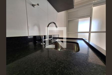 Apartamento à venda com 92m², 3 quartos e 2 vagasCozinha