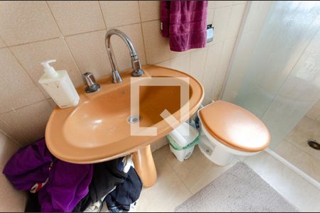 Casa à venda com 150m², 4 quartos e 2 vagasBanheiro