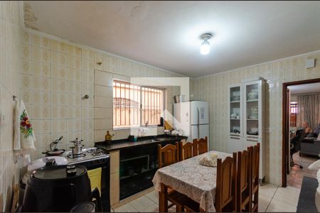 Casa à venda com 150m², 4 quartos e 2 vagasCozinha