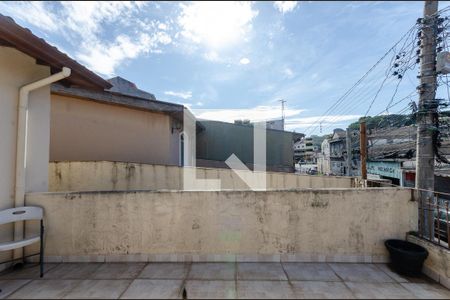 Casa à venda com 150m², 4 quartos e 2 vagasSacada da suíte