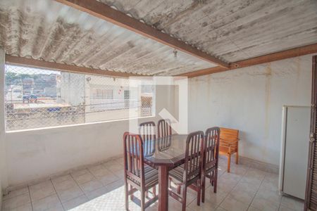 Casa à venda com 500m², 3 quartos e 1 vagaVaranda