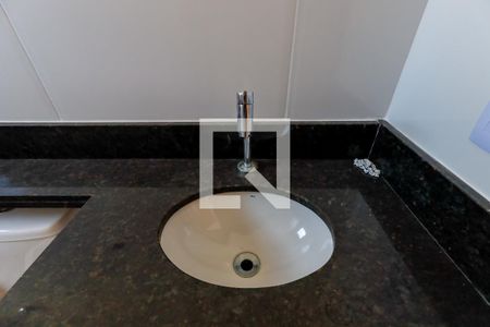 Apartamento para alugar com 44m², 2 quartos e sem vagaBanheiro