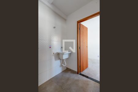 Apartamento para alugar com 44m², 2 quartos e sem vagaCozinha e Área de Serviço