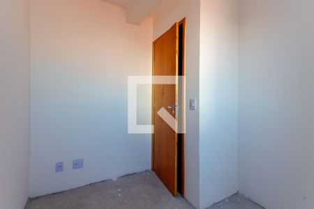 Quarto 2 de apartamento para alugar com 2 quartos, 40m² em Vila Romero, São Paulo