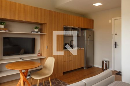 Sala/Cozinha de kitnet/studio para alugar com 1 quarto, 28m² em Centro Histórico, Porto Alegre