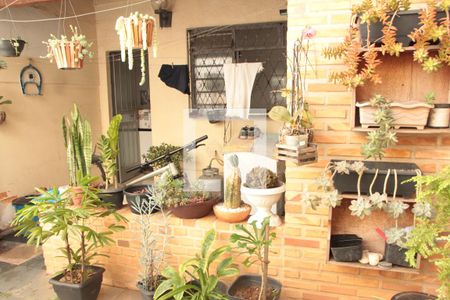 Casa à venda com 73m², 2 quartos e 1 vagaÁrea comum