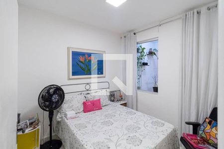 Quarto 1 de apartamento à venda com 3 quartos, 69m² em Santa Amélia, Belo Horizonte