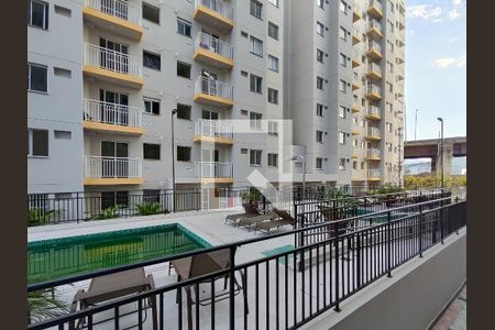 Apartamento para alugar com 34m², 1 quarto e sem vaga Apartamento para alugar com 34m², 1 quarto e sem vagaÁrea comum - Piscina