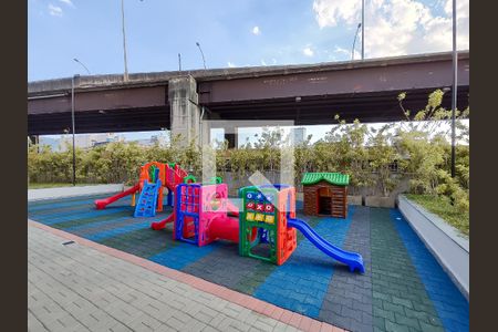 Apartamento para alugar com 34m², 1 quarto e sem vaga Apartamento para alugar com 34m², 1 quarto e sem vagaÁrea comum - Playground