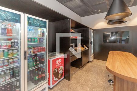 Apartamento para alugar com 19m², 1 quarto e sem vagaMini Mercado