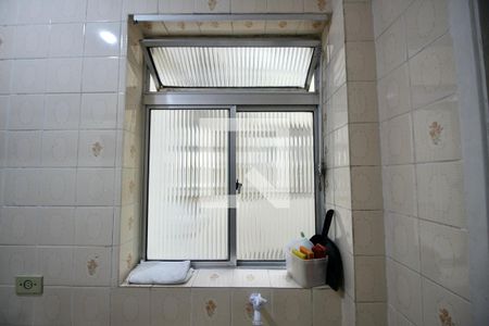 Apartamento para alugar com 80m², 3 quartos e 1 vagaÁrea de Serviço