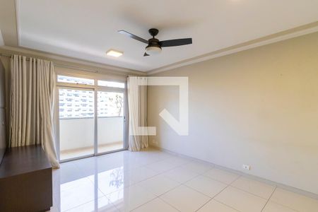 Sala de apartamento para alugar com 3 quartos, 135m² em Vila Itapura, Campinas
