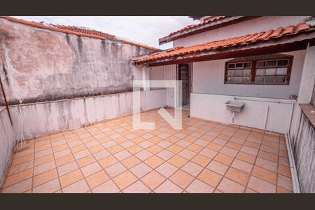 Casa para alugar com 160m², 5 quartos e 2 vagas Casa para alugar com 160m², 5 quartos e 2 vagasQuintal