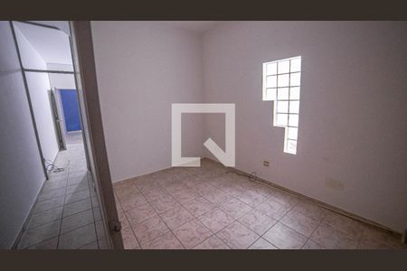 Casa para alugar com 160m², 5 quartos e 2 vagas Casa para alugar com 160m², 5 quartos e 2 vagasQuarto 4