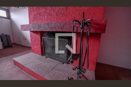 Casa para alugar com 160m², 5 quartos e 2 vagas Casa para alugar com 160m², 5 quartos e 2 vagasQuarto 2 - Suíte