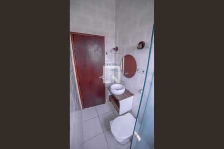 Casa para alugar com 160m², 5 quartos e 2 vagas Casa para alugar com 160m², 5 quartos e 2 vagasBanheiro 2