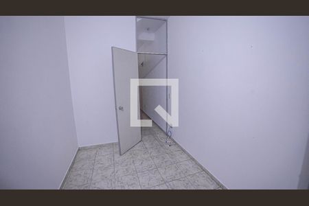 Casa para alugar com 160m², 5 quartos e 2 vagas Casa para alugar com 160m², 5 quartos e 2 vagasÁrea comum
