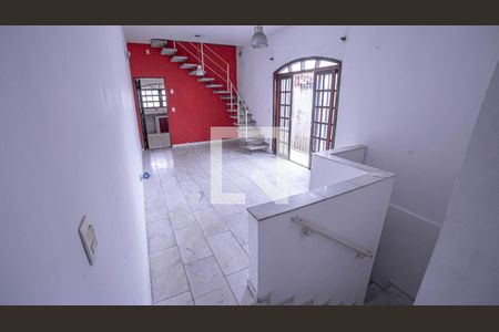 Casa para alugar com 160m², 5 quartos e 2 vagas Casa para alugar com 160m², 5 quartos e 2 vagasÁrea comum