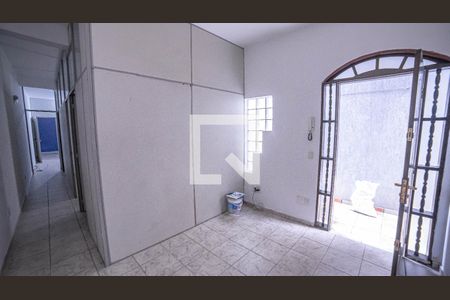 sala de casa para alugar com 5 quartos, 160m² em Vila Brasilina, São Paulo