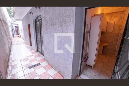 Casa para alugar com 160m², 5 quartos e 2 vagas Casa para alugar com 160m², 5 quartos e 2 vagasCorredor