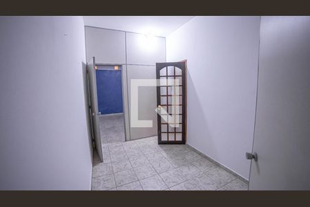 Casa para alugar com 160m², 5 quartos e 2 vagas Casa para alugar com 160m², 5 quartos e 2 vagasÁrea comum