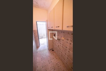 Casa para alugar com 160m², 5 quartos e 2 vagas Casa para alugar com 160m², 5 quartos e 2 vagasLavanderia