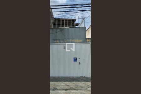 Casa para alugar com 160m², 5 quartos e 2 vagas Casa para alugar com 160m², 5 quartos e 2 vagasFachada