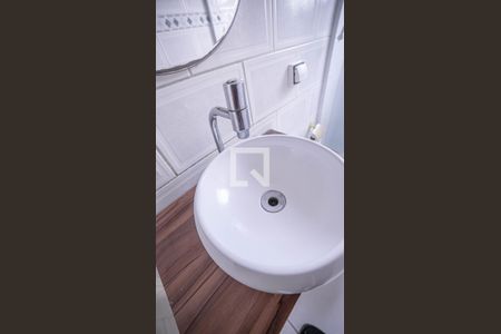 Casa para alugar com 160m², 5 quartos e 2 vagas Casa para alugar com 160m², 5 quartos e 2 vagasBanheiro 2