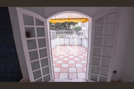 Casa para alugar com 160m², 5 quartos e 2 vagas Casa para alugar com 160m², 5 quartos e 2 vagasQuarto 2