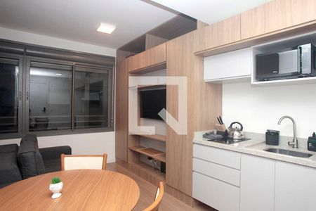 Studio - Sala/Cozinha de kitnet/studio para alugar com 1 quarto, 27m² em Farroupilha, Porto Alegre