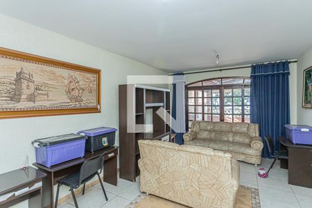 Sala de casa à venda com 3 quartos, 240m² em Vila Pirituba, São Paulo