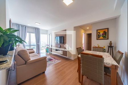 Sala de apartamento à venda com 2 quartos, 72m² em Vila Assunção, Santo André