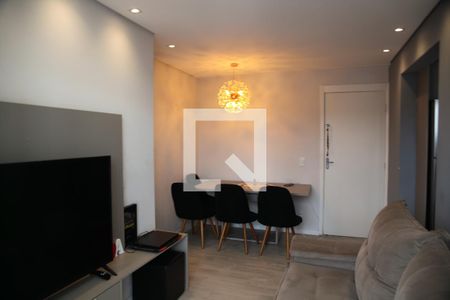 Sala de apartamento para alugar com 2 quartos, 44m² em Santa Terezinha, São Bernardo do Campo