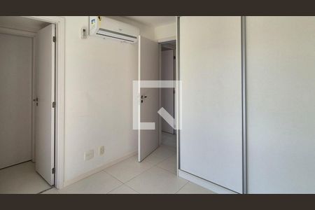Apartamento à venda com 210m², 4 quartos e 2 vagasQuarto 2