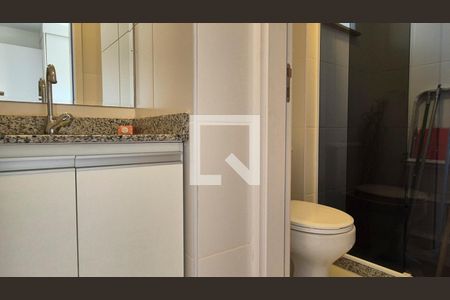 Apartamento à venda com 210m², 4 quartos e 2 vagasBanheiro 