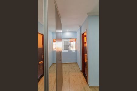 Casa para alugar com 84m², 3 quartos e 2 vagasSuíte