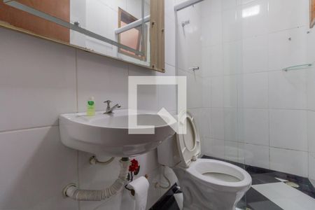Casa para alugar com 84m², 3 quartos e 2 vagasBanheiro