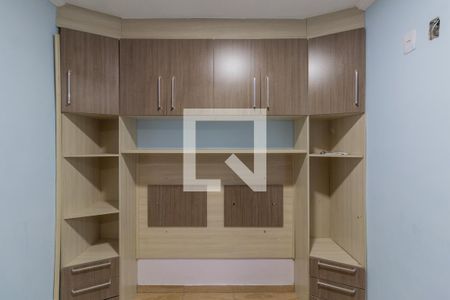 Casa para alugar com 84m², 3 quartos e 2 vagasSuíte