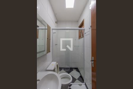 Casa para alugar com 84m², 3 quartos e 2 vagasBanheiro