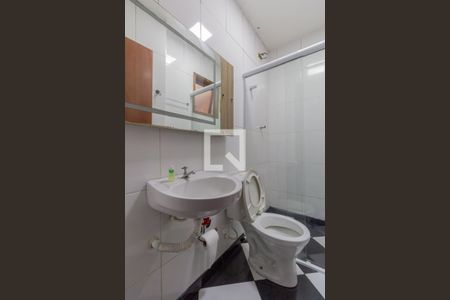 Casa para alugar com 84m², 3 quartos e 2 vagasBanheiro