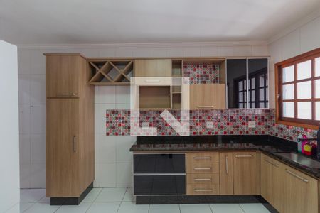 Casa para alugar com 84m², 3 quartos e 2 vagasCozinha