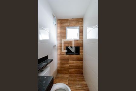 Apartamento para alugar com 38m², 2 quartos e sem vaga Apartamento para alugar com 38m², 2 quartos e sem vagaBanheiro