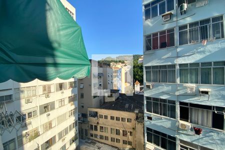Vista de kitnet/studio para alugar com 1 quarto, 25m² em Centro, Rio de Janeiro