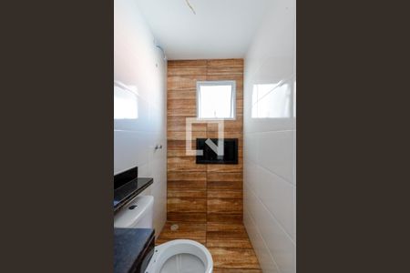 Apartamento para alugar com 38m², 2 quartos e sem vaga Apartamento para alugar com 38m², 2 quartos e sem vagaBanheiro