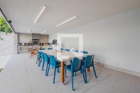 Casa à venda com 373m², 4 quartos e 4 vagasChurrasqueira