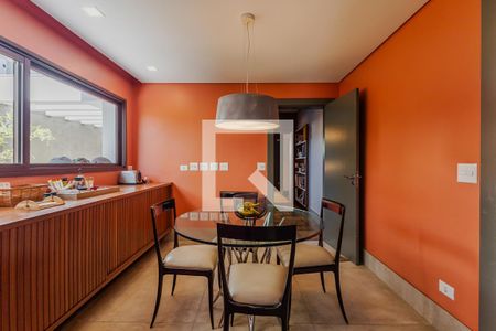 Casa à venda com 373m², 4 quartos e 4 vagasSala de Jantar